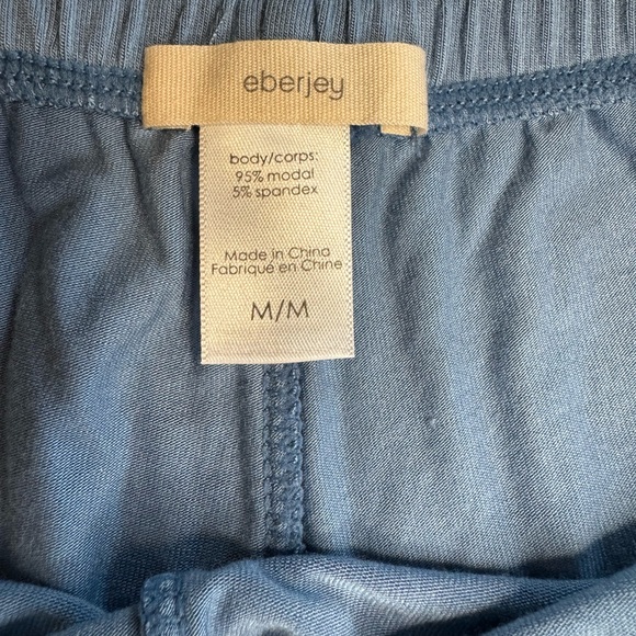 Eberjey GISELE Short Sleeve & Crop PJ Set in Coastal Blue & Ivory. PERFECT! Sz M - Picture 14 of 16